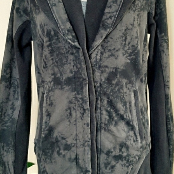 Lululemon To Class Jacket - Picture 3 of 7